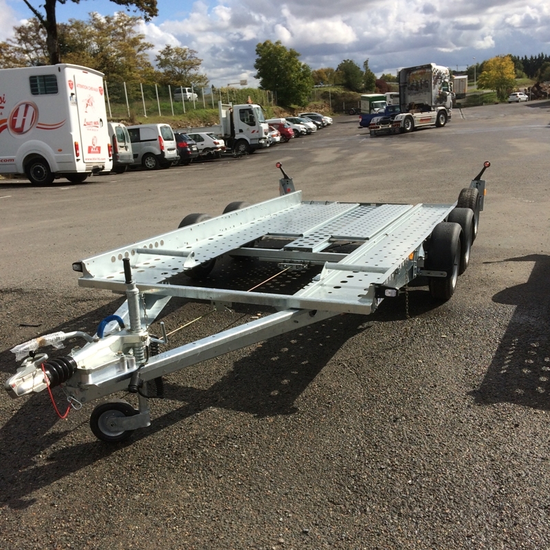 Porte-voiture haut de gamme CT136HD "Double Essieux" Porte-voiture haut de gamme CT136HD "Double Essieux"